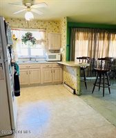 15 Mount Logan Lane, Toms River, NJ 08753