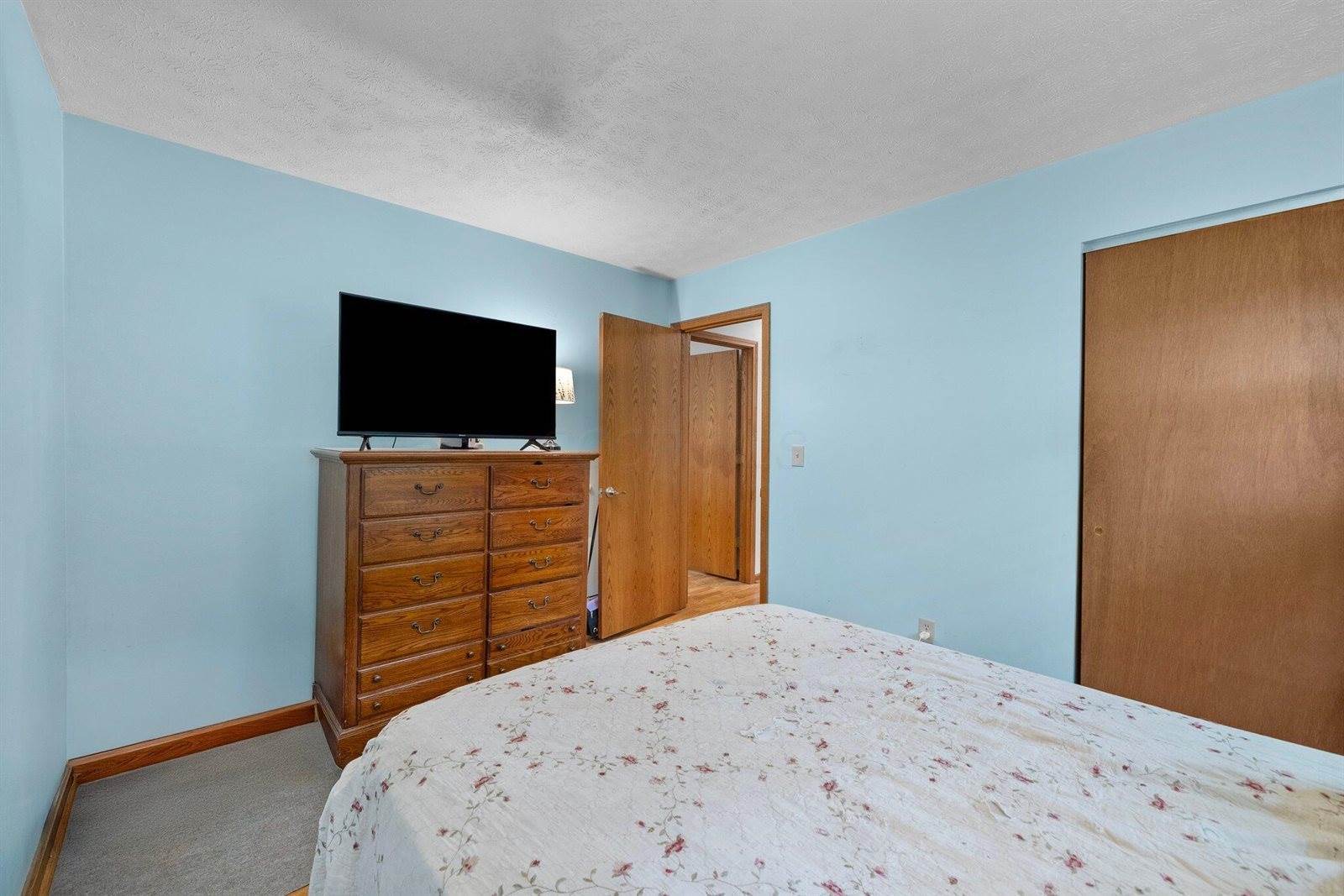 501 Renae Drive, Newark, OH 43055