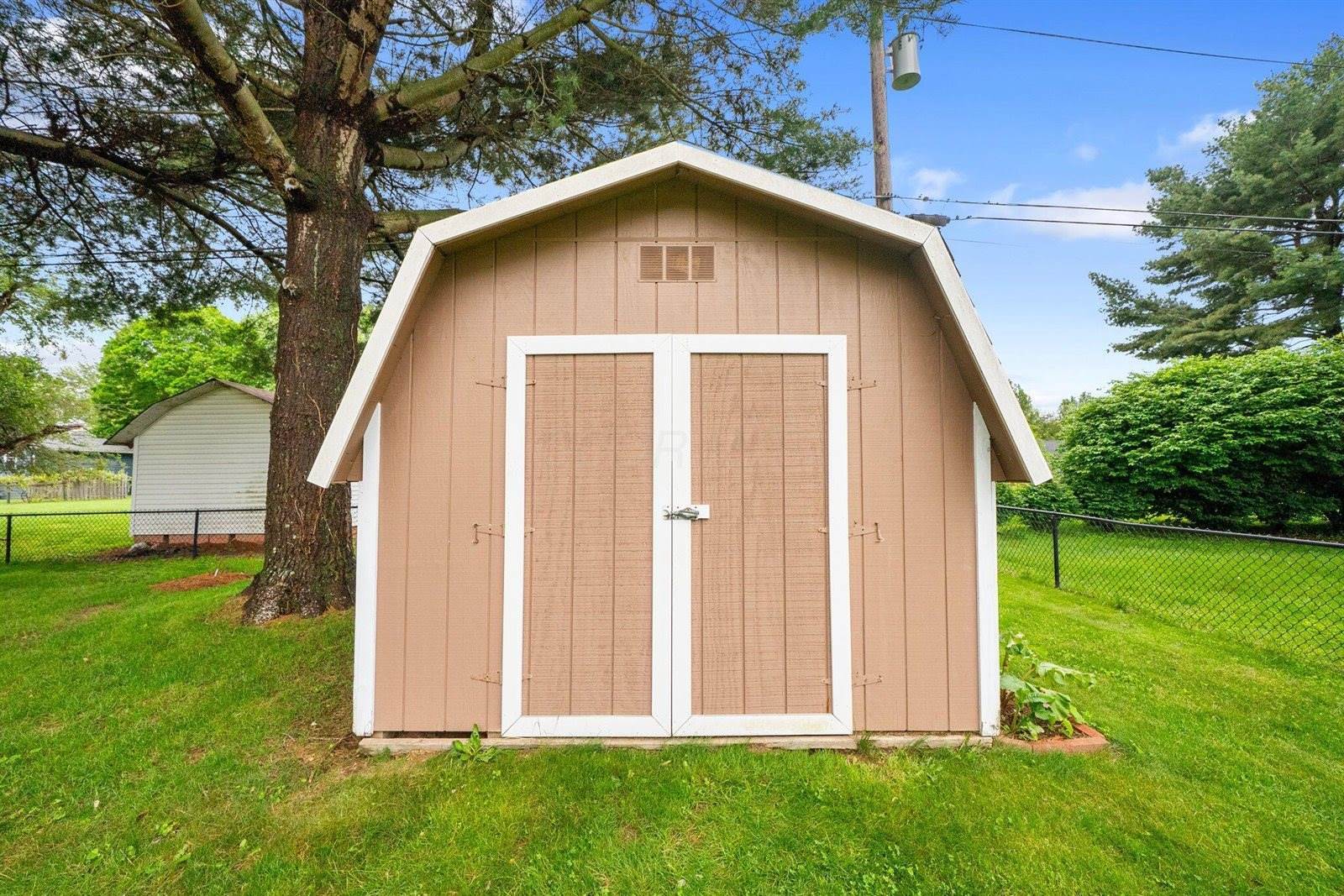 501 Renae Drive, Newark, OH 43055