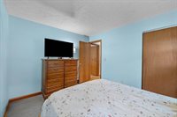 501 Renae Drive, Newark, OH 43055