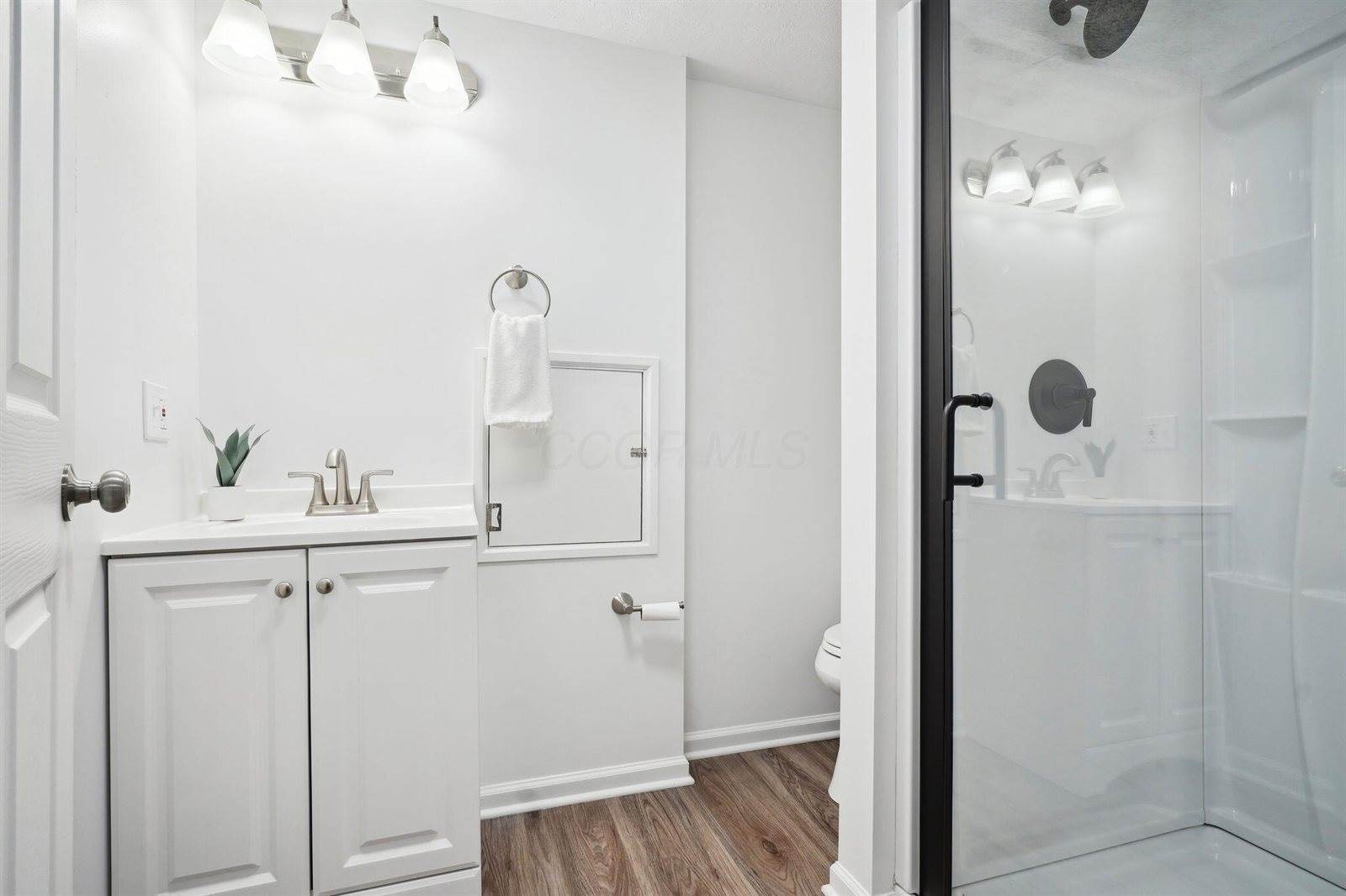 3783 Laguna Drive, Columbus, OH 43232