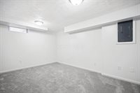 3783 Laguna Drive, Columbus, OH 43232