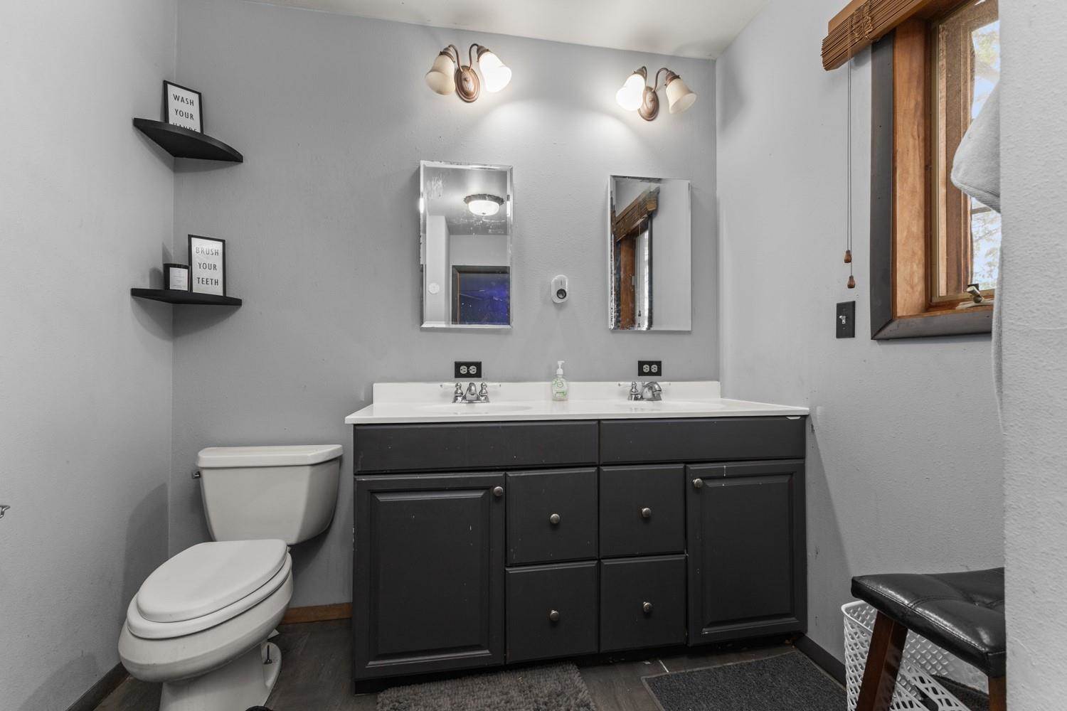 21490 2nd Avenue, Milner, CO 80487