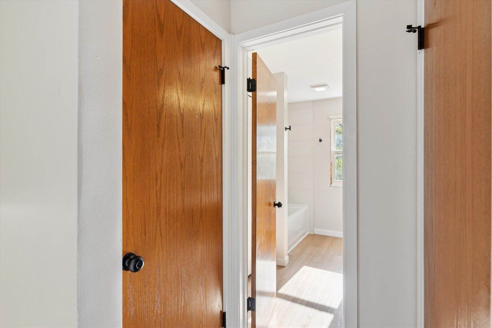 5082 Patland Drive, Kalamazoo, MI 49009