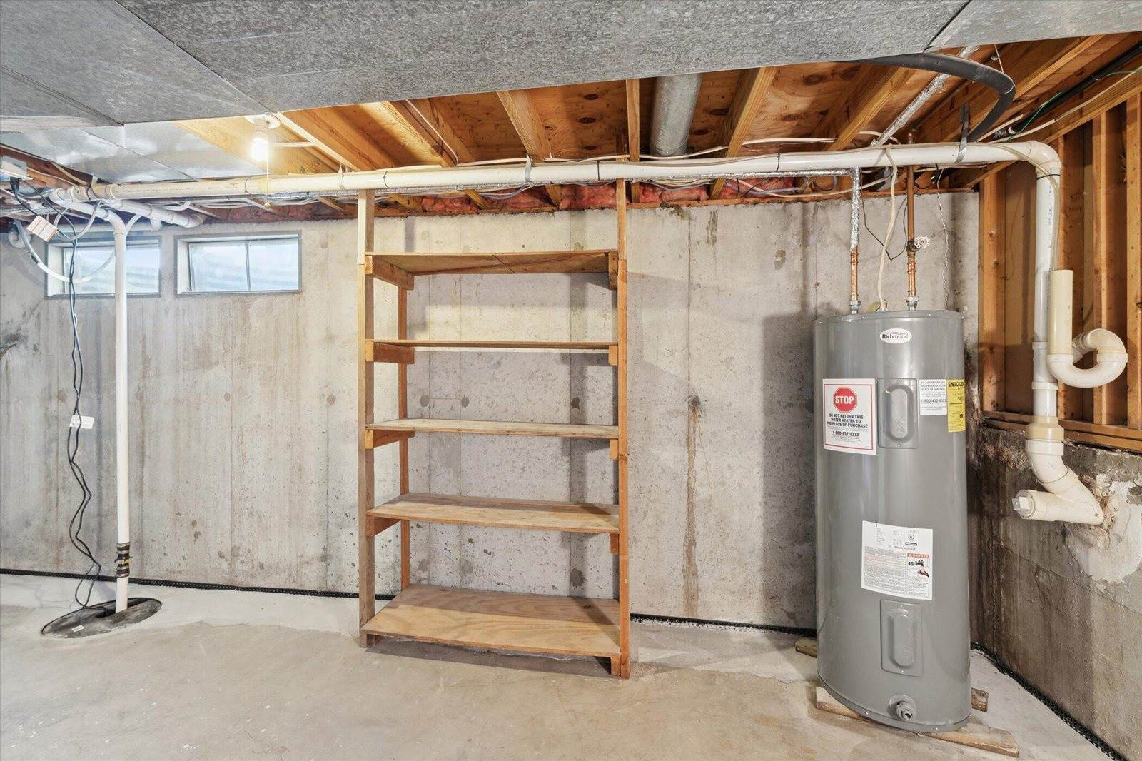 5082 Patland Drive, Kalamazoo, MI 49009