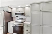 5082 Patland Drive, Kalamazoo, MI 49009