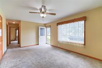 917 South 34th Street, Council Bluffs, IA 51501