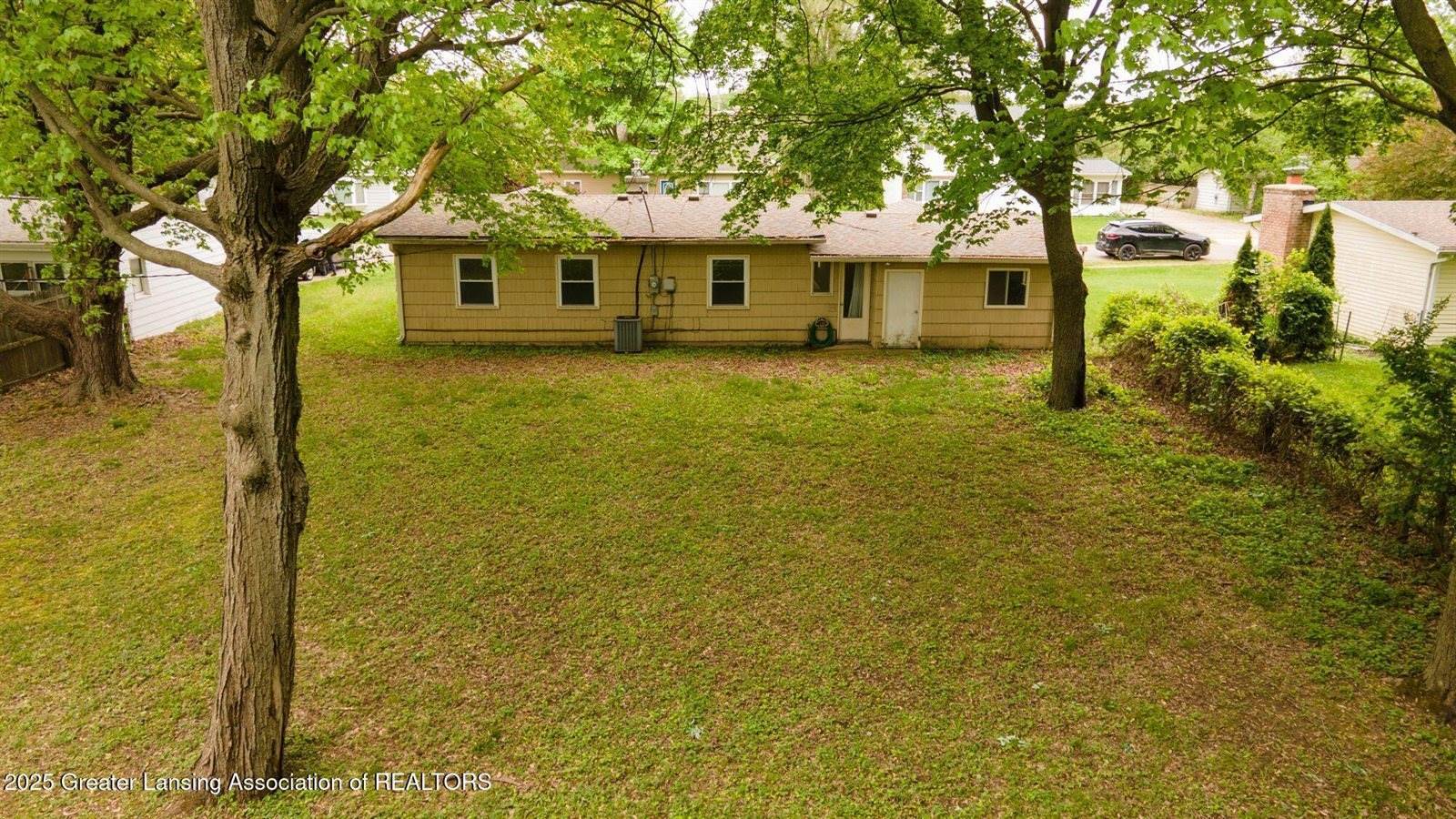 6394 Stephen, Brighton, MI 48116