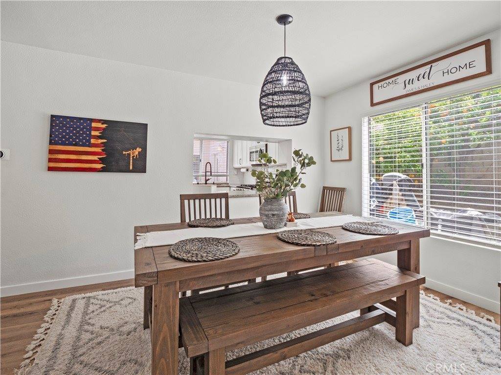 28042 Cascade Road, Castaic, CA 91384