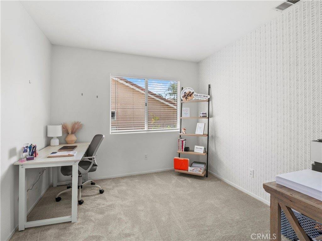 28042 Cascade Road, Castaic, CA 91384