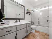 28042 Cascade Road, Castaic, CA 91384