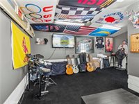 28042 Cascade Road, Castaic, CA 91384