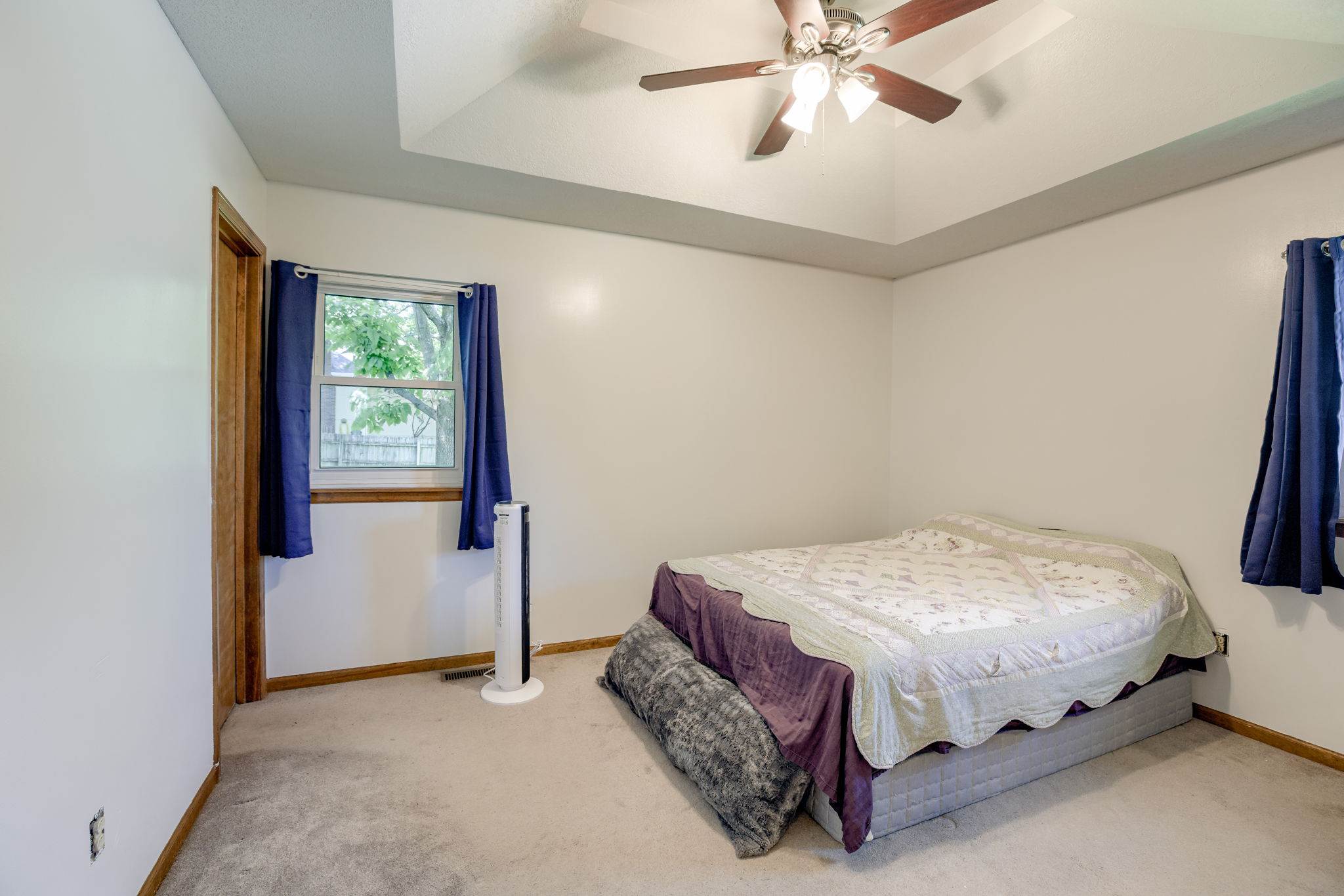 2135 NE Belvoir, Lee's Summit, MO 64086