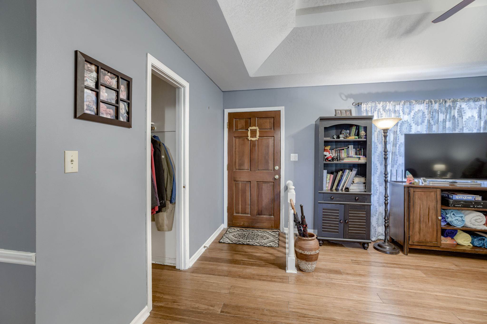 2135 NE Belvoir, Lee's Summit, MO 64086