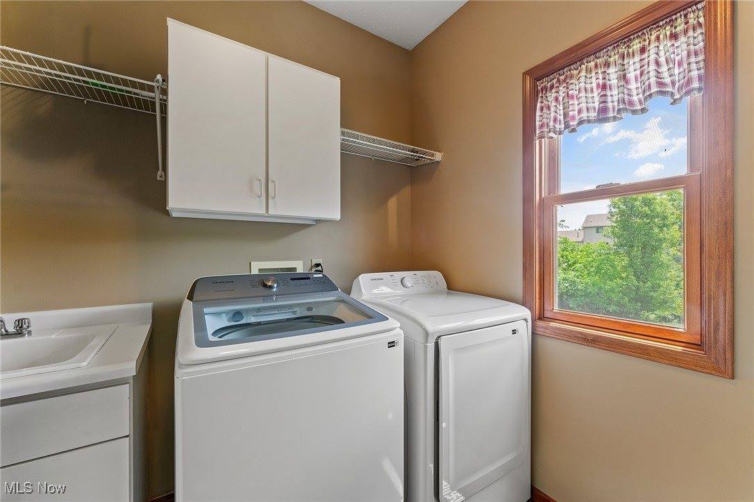 73 Lake Wobegon Drive, Canfield, OH 44406