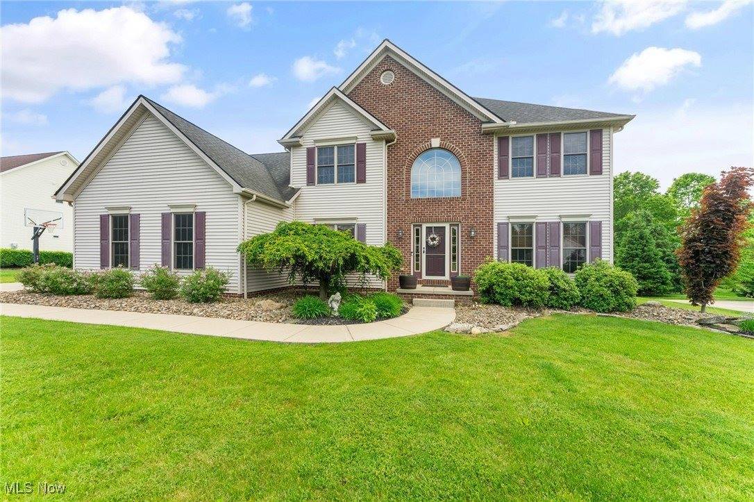 73 Lake Wobegon Drive, Canfield, OH 44406