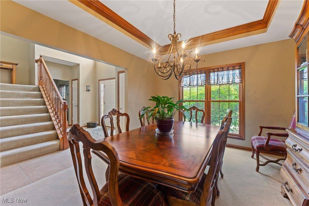 73 Lake Wobegon Drive, Canfield, OH 44406