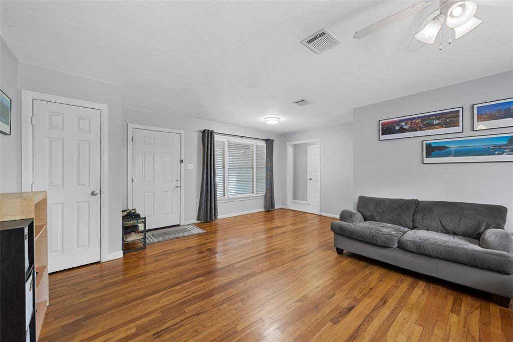 1025 North 32nd Street, Waco, TX 76707