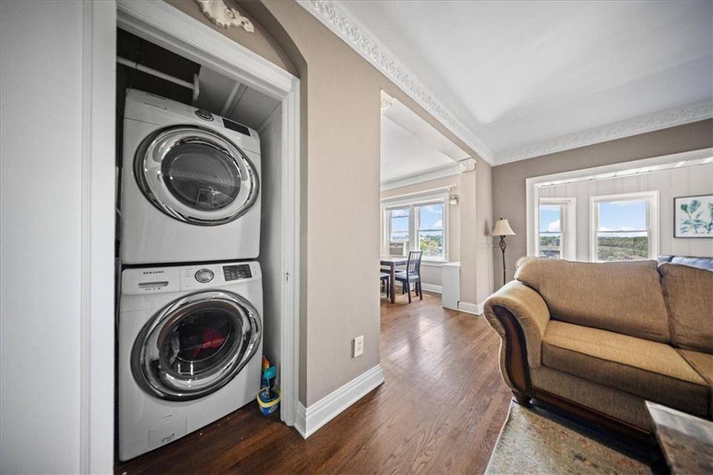 309 Emanuel Cleaver II Boulevard, Kansas City, MO 64112