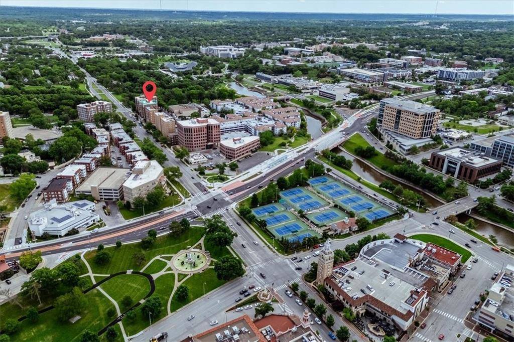 309 Emanuel Cleaver II Boulevard, Kansas City, MO 64112