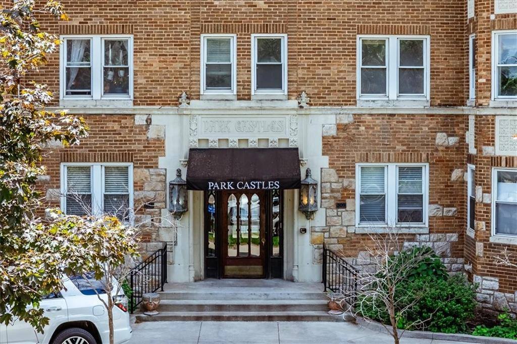 309 Emanuel Cleaver II Boulevard, Kansas City, MO 64112