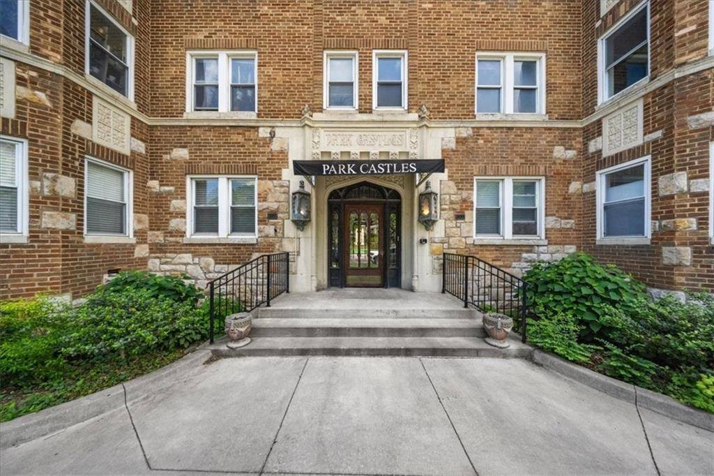 309 Emanuel Cleaver II Boulevard, Kansas City, MO 64112