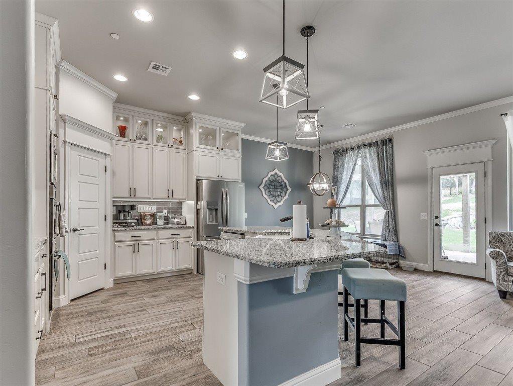 5608 Courtland Lane, Choctaw, OK 73020