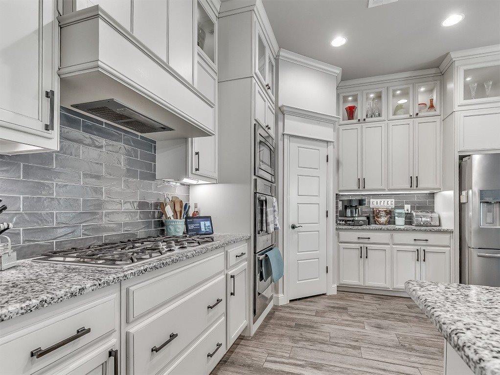 5608 Courtland Lane, Choctaw, OK 73020