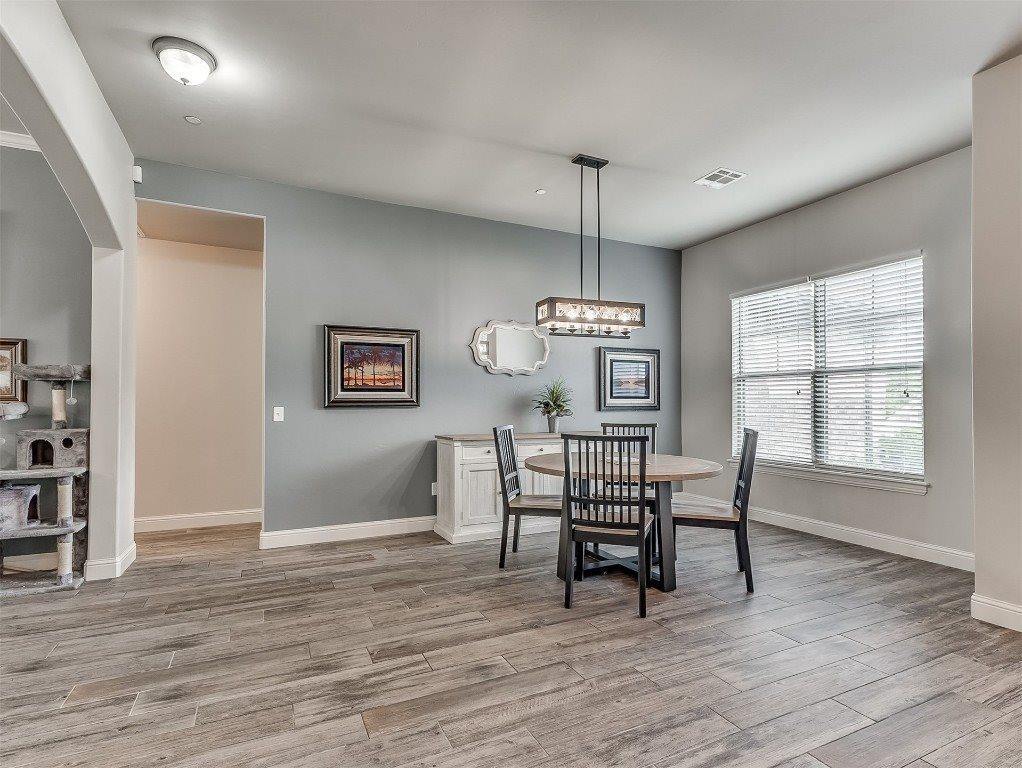 5608 Courtland Lane, Choctaw, OK 73020