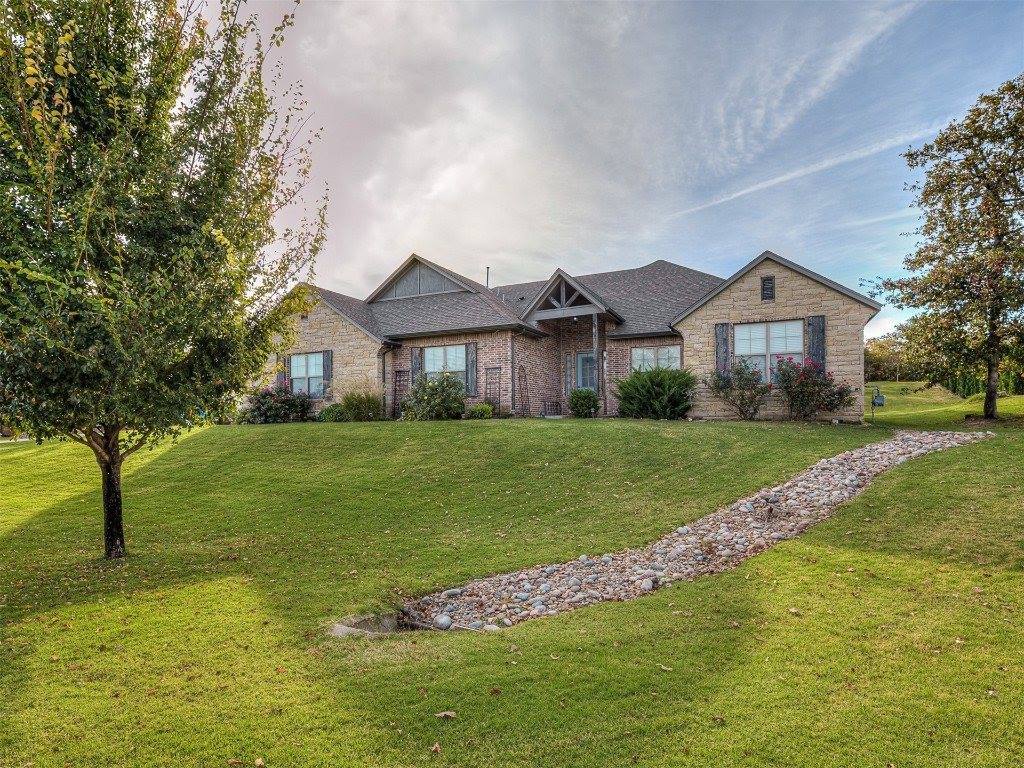 5608 Courtland Lane, Choctaw, OK 73020