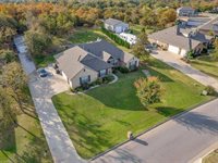 5608 Courtland Lane, Choctaw, OK 73020