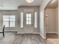 5608 Courtland Lane, Choctaw, OK 73020