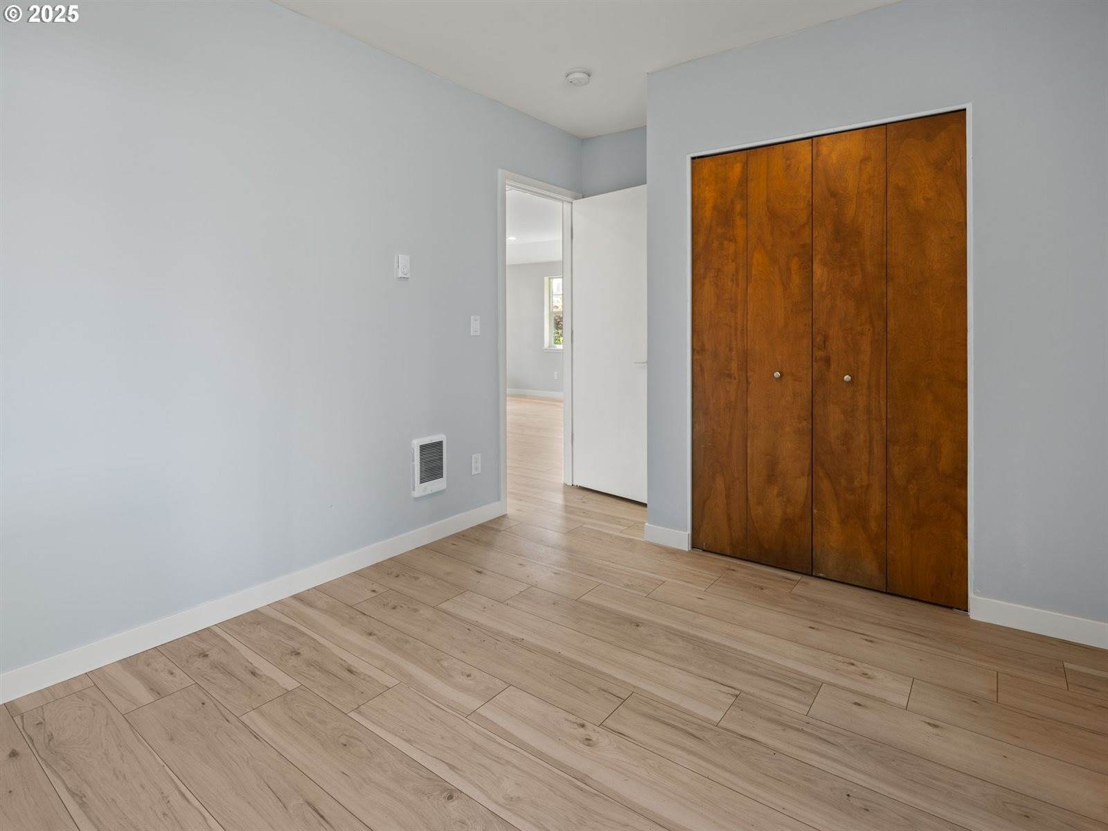 433 NW Hurbert St, Newport, OR 97365