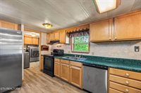 348 Beechwood Lane, Clinton, TN 37716