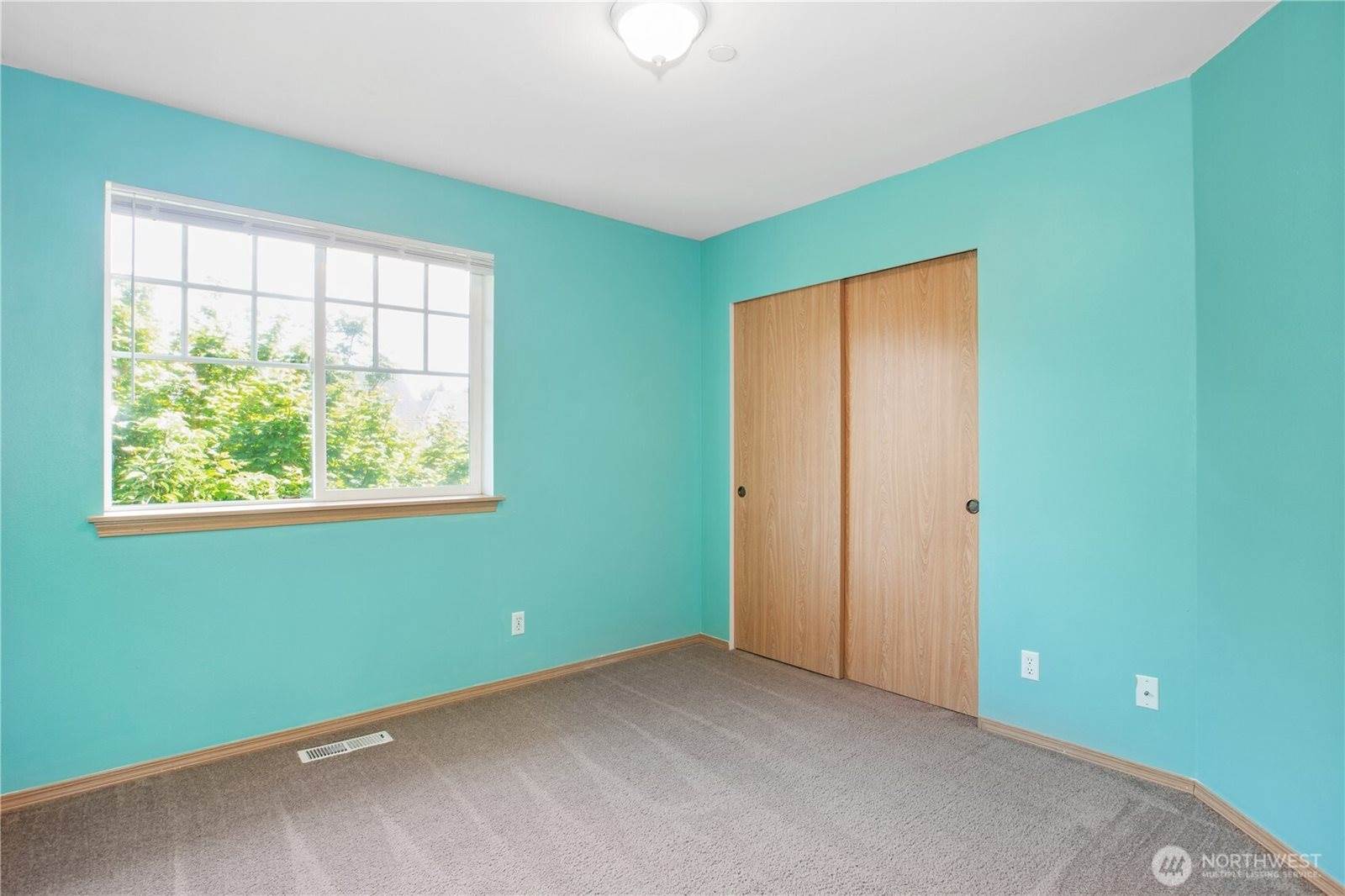 1456 Rooklidge Street, Dupont, WA 98327