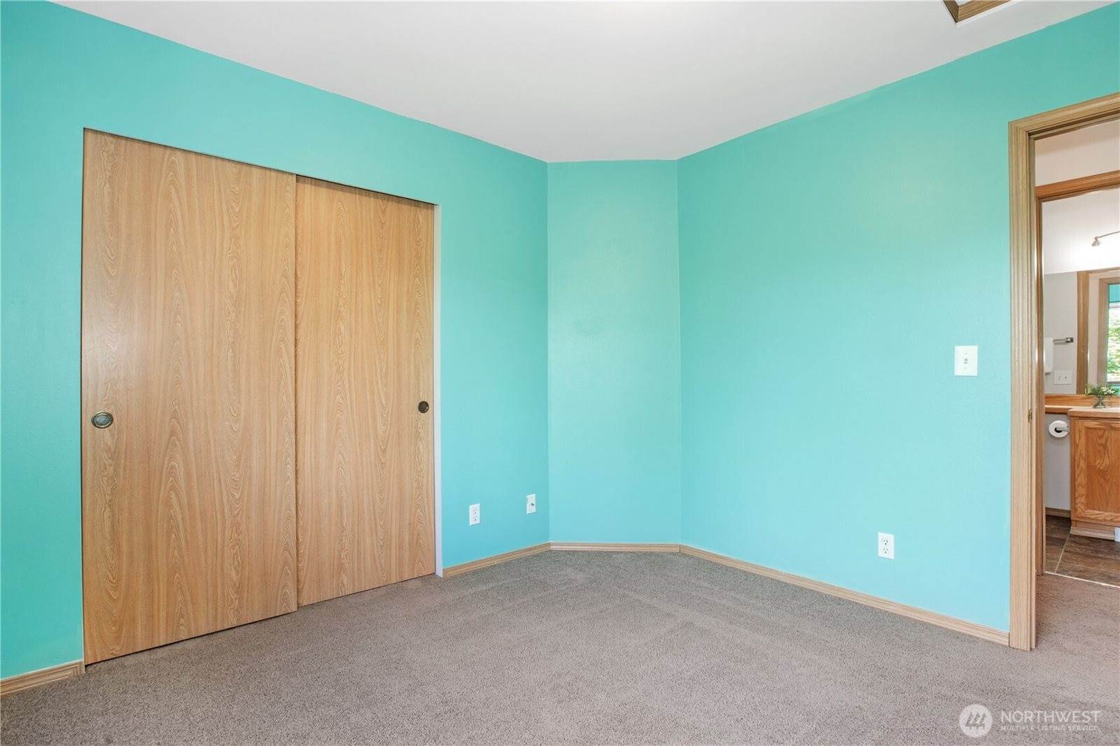 1456 Rooklidge Street, Dupont, WA 98327