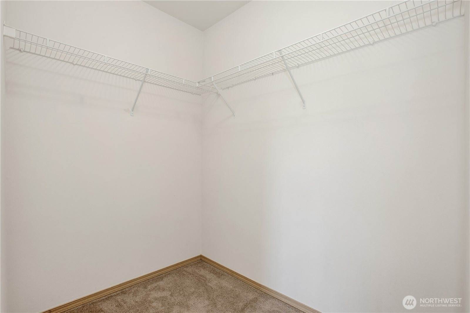 1456 Rooklidge Street, Dupont, WA 98327