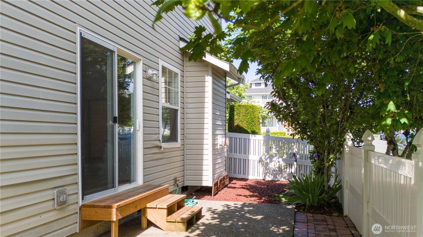 1456 Rooklidge Street, Dupont, WA 98327