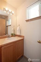 1456 Rooklidge Street, Dupont, WA 98327