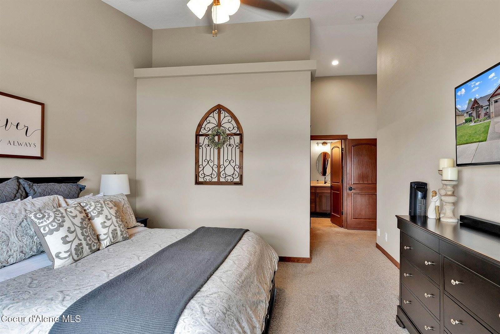 14097 North Pristine Cir, Rathdrum, ID 83858