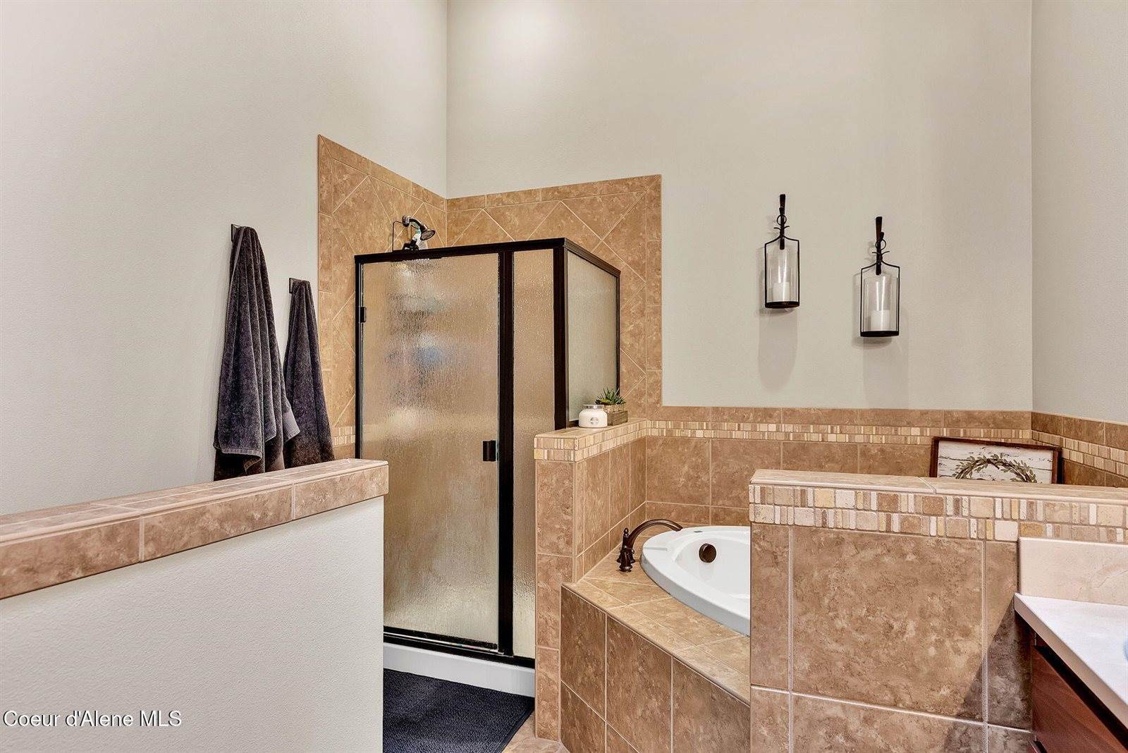 14097 North Pristine Cir, Rathdrum, ID 83858