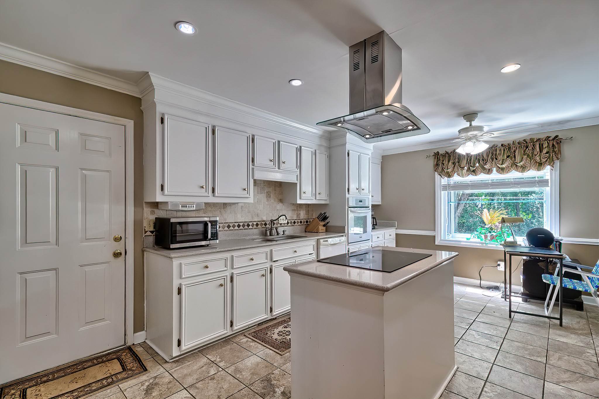 148 Lake Murray, Lexington, SC 29072