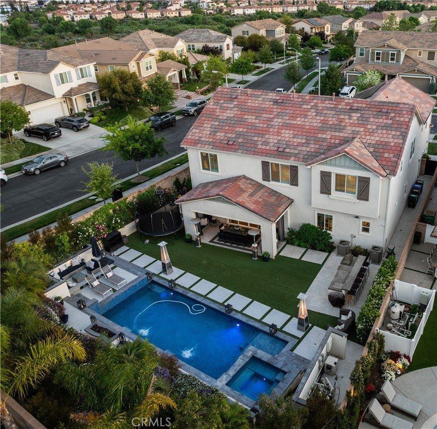 22385 Midtown Court, Saugus, CA 91350