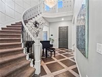 22385 Midtown Court, Saugus, CA 91350