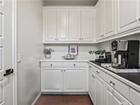 22385 Midtown Court, Saugus, CA 91350