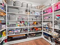 22385 Midtown Court, Saugus, CA 91350