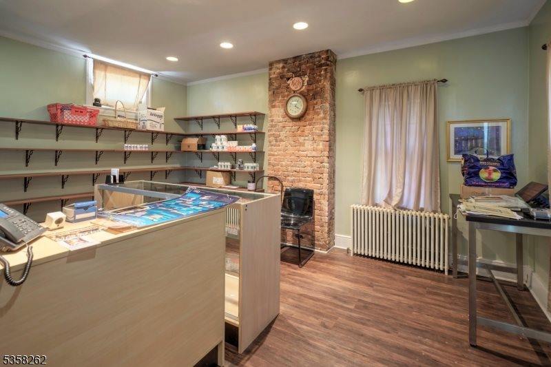 31 S Finley Ave, Bernards Township, NJ 07920