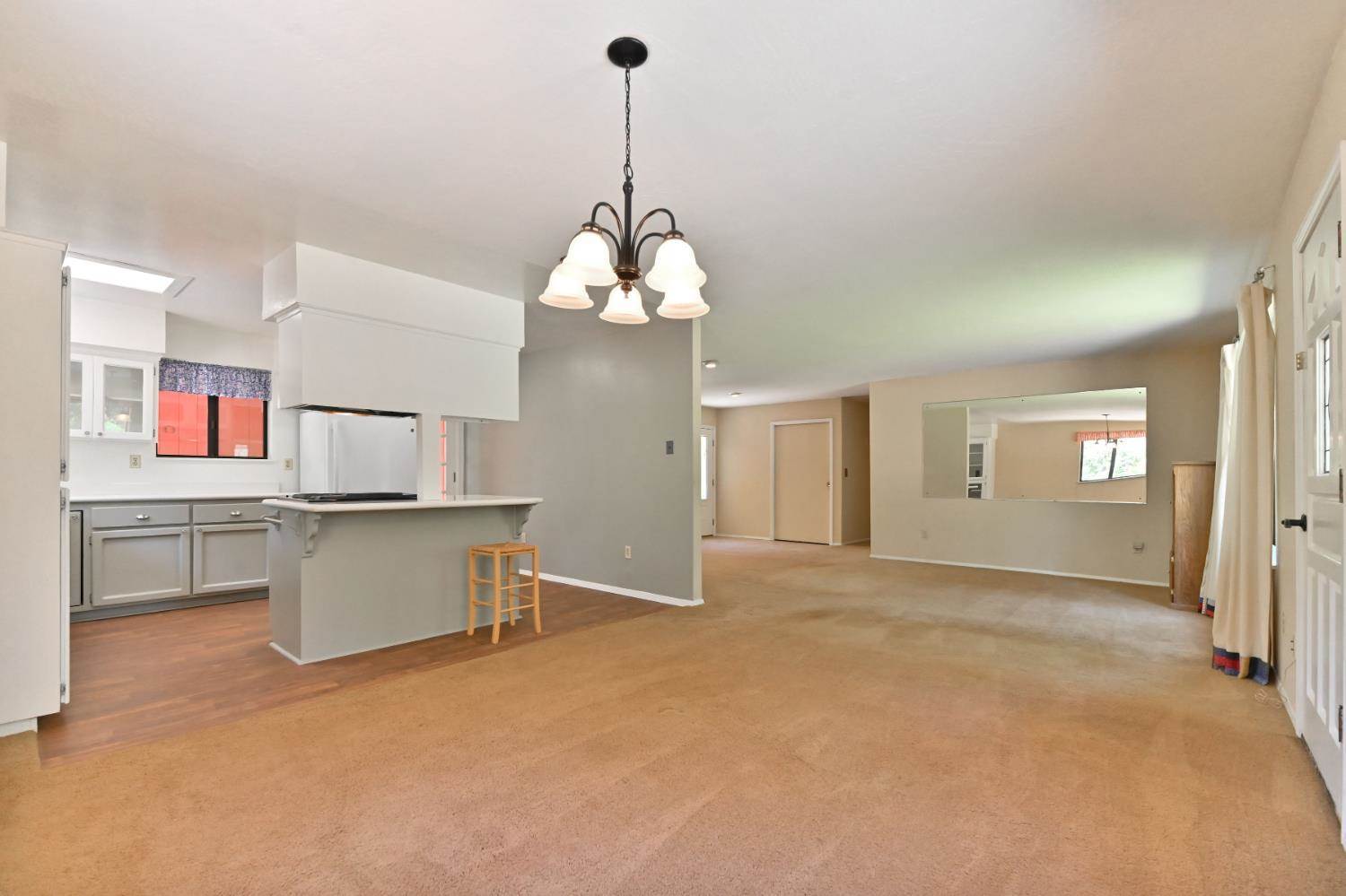 1950 Appaloosa Way, Angels Camp, CA 95222