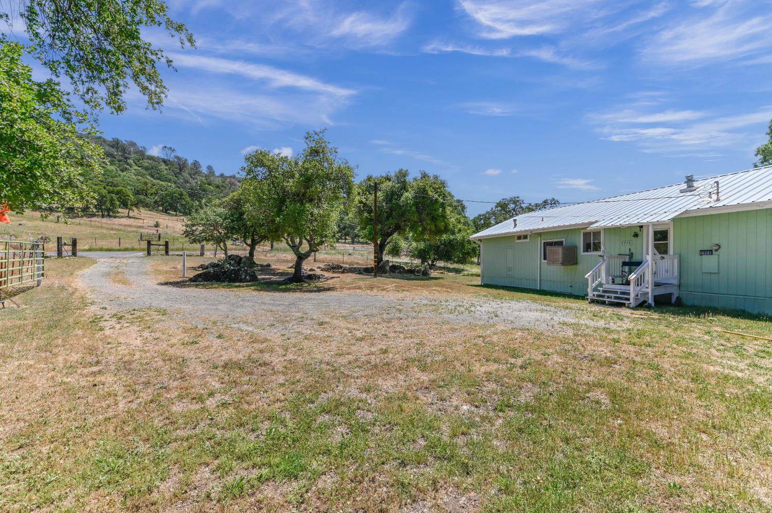 1950 Appaloosa Way, Angels Camp, CA 95222