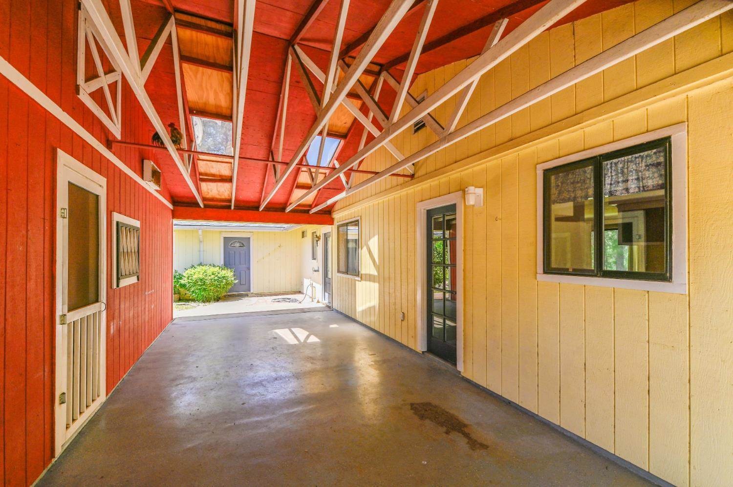 1950 Appaloosa Way, Angels Camp, CA 95222